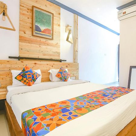 Neo Calangute Beach Resort Exterior foto