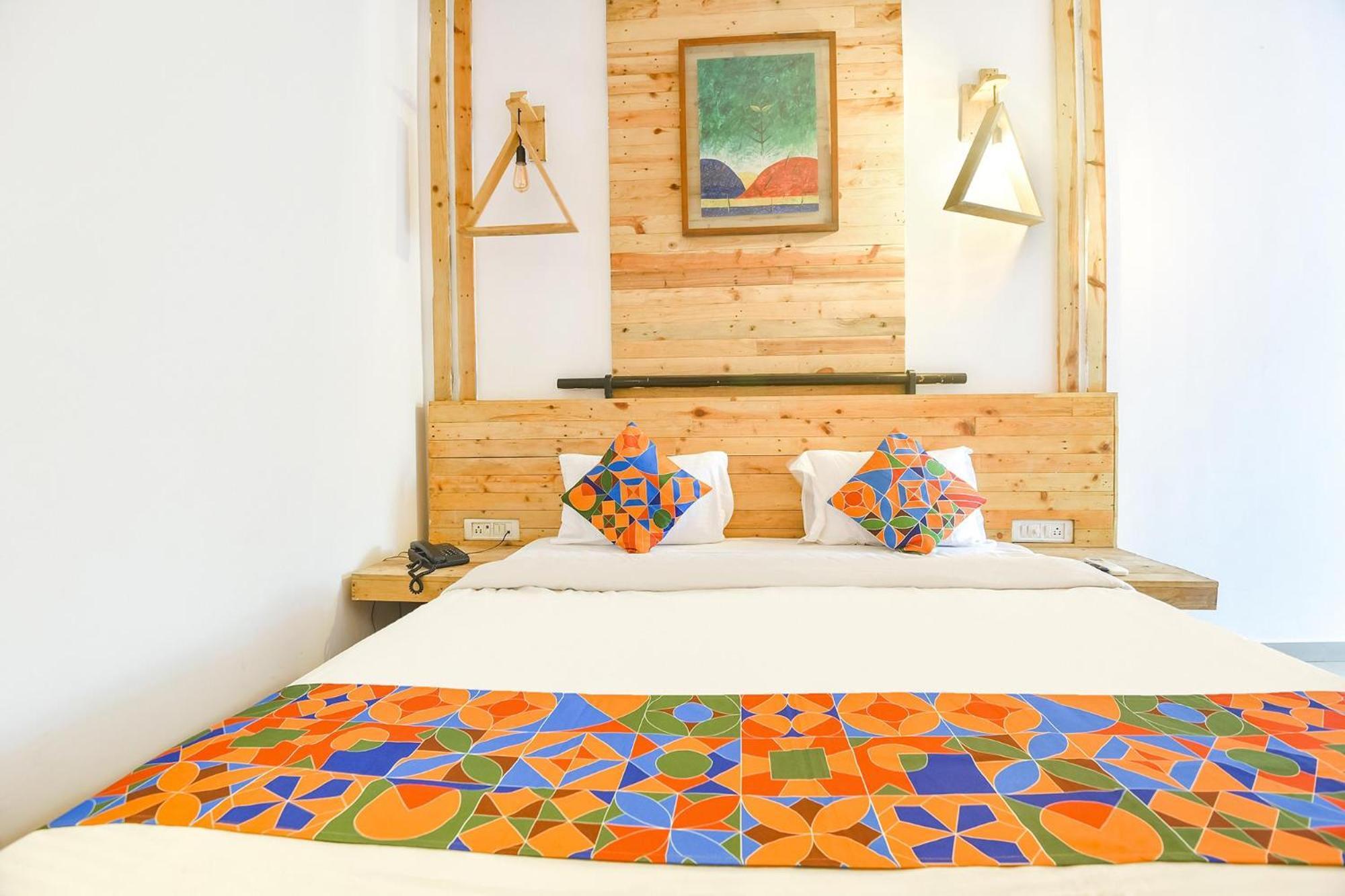 Neo Calangute Beach Resort Exterior foto